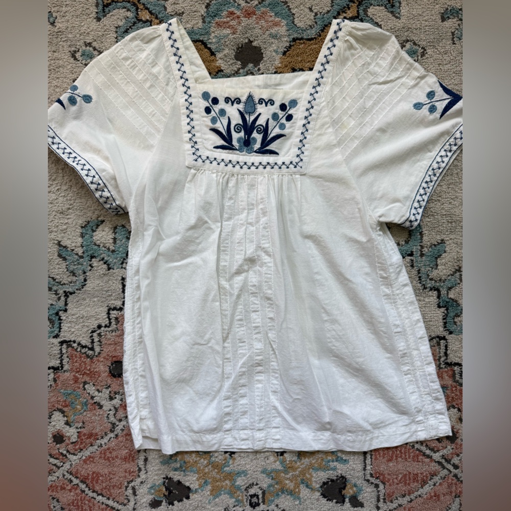 Madewell White Top with Blue Embroidery